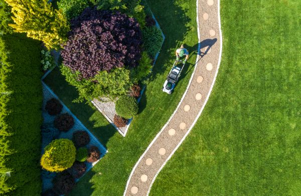 Cost of Mowing And Landscaping in Pickerington