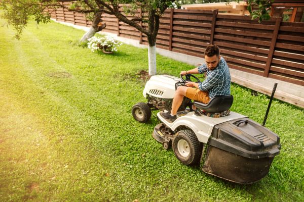 Industrial Lawn Mowing in Pickerington