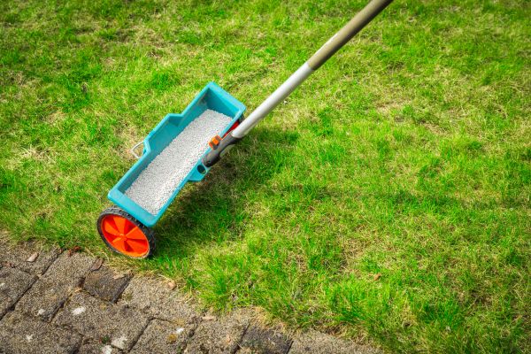 Commercial Lawn Treatment in Pickerington